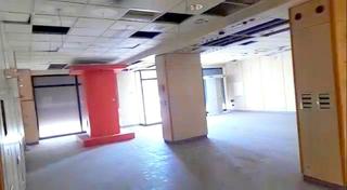 Local Comercial  Segon passeig de ronda. Local comercial de 475 m2 en venta lleida
