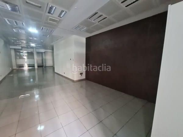 Foto 3838f508-2458-47a7-90e2-6c08e074b63b. Local comercial a Rambla Ferran Lleida