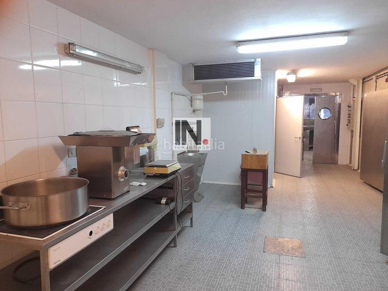 Foto 52761347-5969-402c-b3ee-83d9d0caca02. Location local commercial dans Pardinyes Lleida