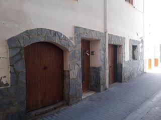 Casa adossada  Pou. Casa unifamiliar en venta en alguaire