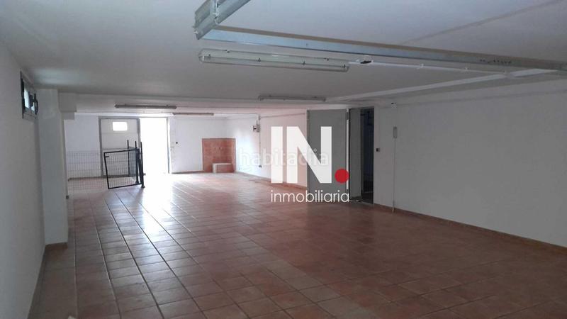 Foto 51612633-12a1-46ed-b46d-92d6daba2ac5. Xalet amb aparcament piscina a Alpicat