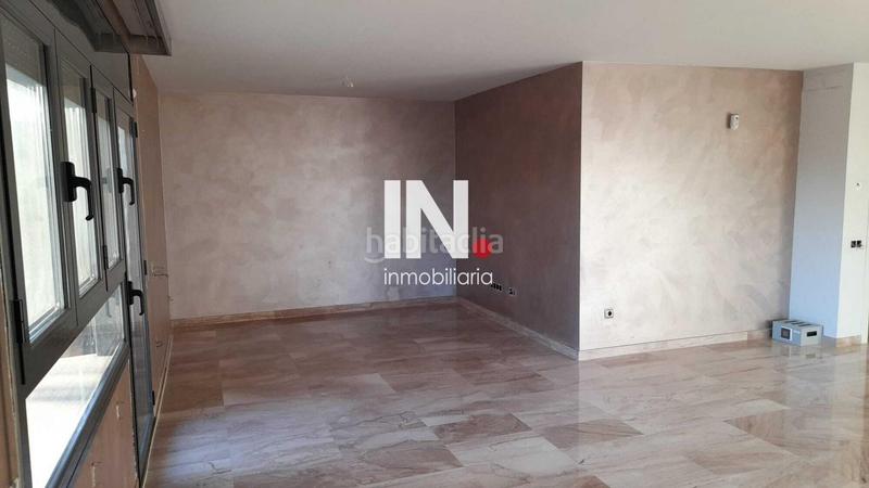 Foto 7588b5c4-f706-49d5-b544-25e7d9926227. Xalet amb aparcament piscina a Alpicat