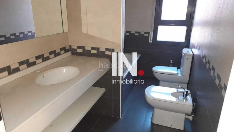 Foto b306bb21-bb03-46a1-a264-03a15e8625e2. Xalet amb aparcament piscina a Alpicat