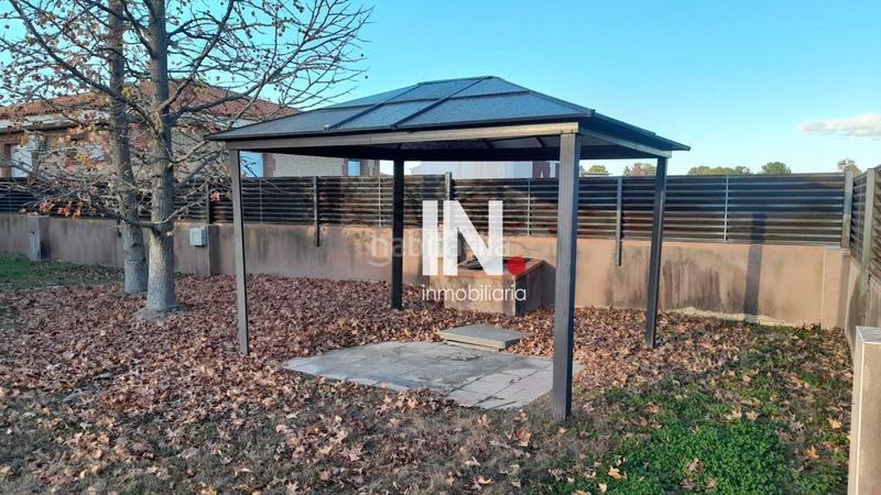 Foto b995a08a-5aea-4721-b390-d5a9517a6f2e. Xalet amb aparcament piscina a Alpicat