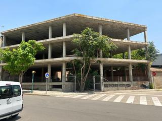 Edifici  Mn anton navarro. Edificio en construcción