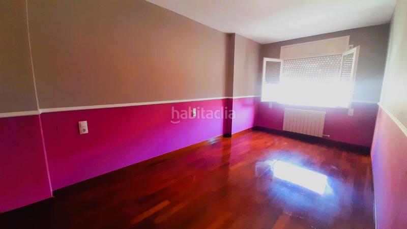 Foto 25d422eb-fa26-49f0-aa29-53f981484f0e. Pis amb calefacció a Instituts-Universitat Lleida