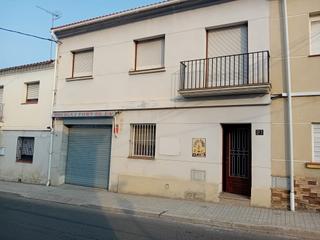 Casa adossada  Major. Piso en venta en carrer major, sucs