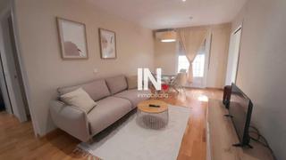 Location Appartement  Magdalena. Piso de alquiler a la calle magdalena!