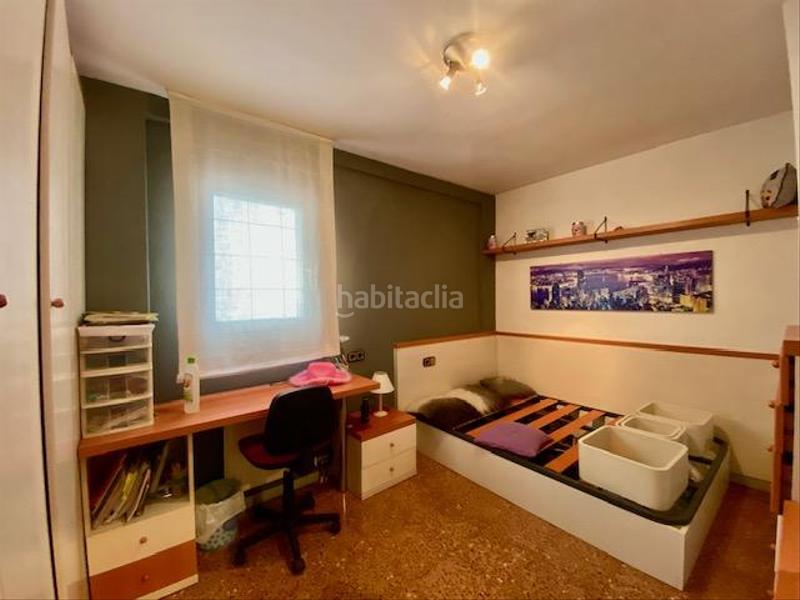 Foto 386d70f0-fdca-4ad6-9d27-19ca8f1b5339. Piso  céntrico con terraza, parking y traster zona paseo de ronda en Lleida