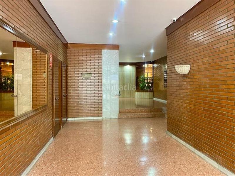 Foto 85293259-a069-4eaf-ba0f-d80996872cec. Piso  céntrico con terraza, parking y traster zona paseo de ronda en Lleida