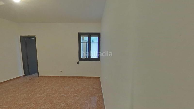 Foto 662f0c71-26c3-4cb7-bb71-54e21ec04af0. Pis a Instituts-Universitat Lleida