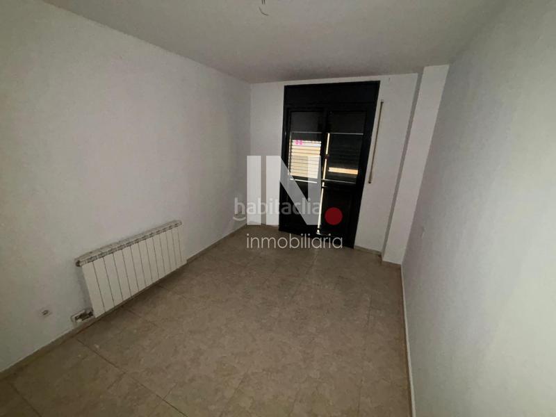 Foto 5a12c0cb-e1ac-4615-ae6a-0d8d8ee7f0bd. Piso  en Torrefarrera