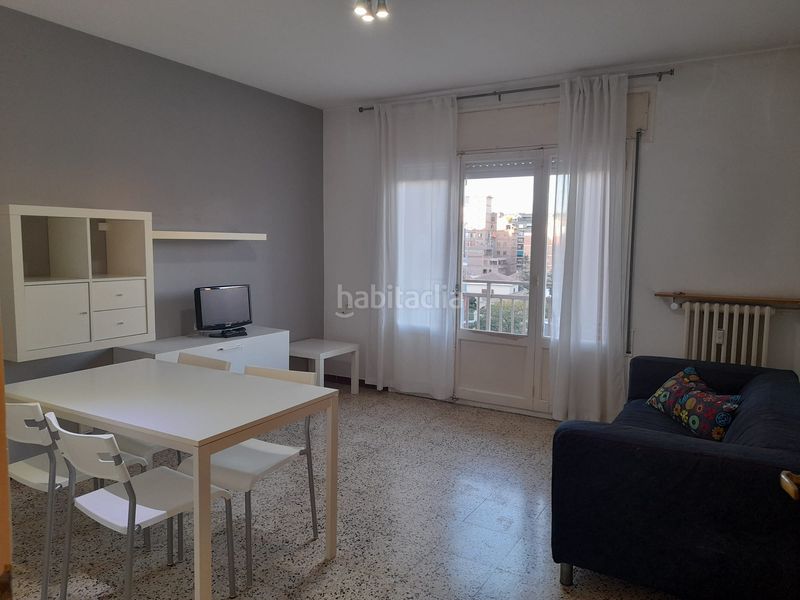 Foto b74d6962-f69a-4106-ad3e-39378d781823. Pis a Príncep de Viana-Clot-Xalets Humbert Torres Lleida