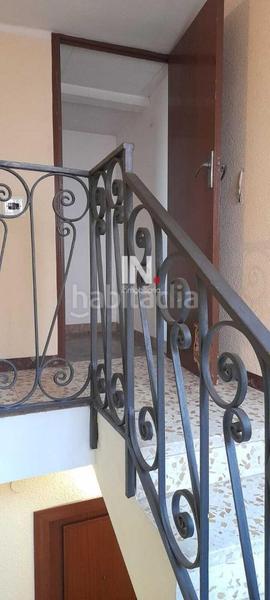 Foto 09e79703-7523-42ef-9dca-a7392f9f73ee. Reihenhaus mit heizung parking in Magraners Lleida