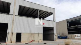 Lloguer Nau industrial a Magraners. Nave en alquiler en el polígon dels frares  lleida