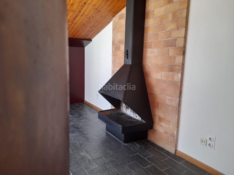 Foto fb05cd70-b483-4fb1-9d47-ba38fcff8459. Dúplex amb calefacció aparcament a Instituts-Universitat Lleida