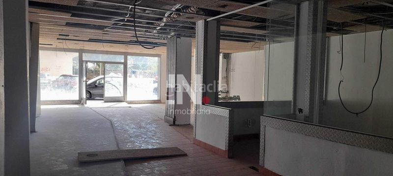 Foto 61176992-ff2f-4442-827e-b48a09d50870. Local comercial a Príncep de Viana-Clot-Xalets Humbert Torres Lleida