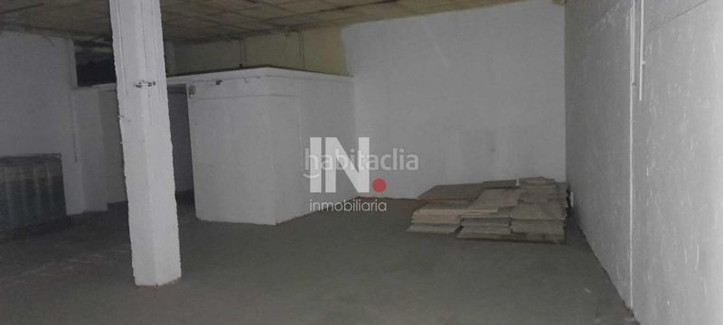 Foto f478bf8b-1522-4ba2-b262-0cf38e760845. Local comercial a Príncep de Viana-Clot-Xalets Humbert Torres Lleida