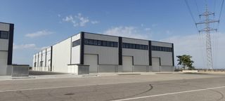 Lloguer Nau industrial a Magraners. Naves en alquiler en el polígon dels frares  lleida
