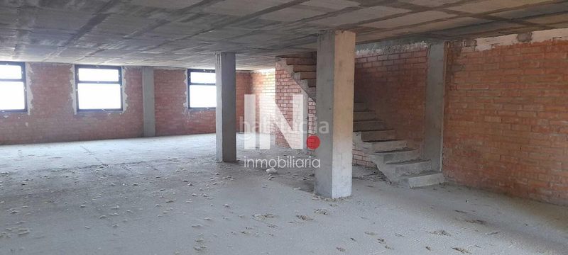Foto 0ae0f6e9-bf08-4ec0-abb0-6563720d4aaa. Local comercial a Rosselló