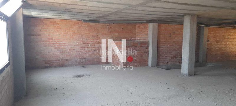 Foto 2c734727-23c4-4283-8879-cdc9a88405da. Local comercial a Rosselló