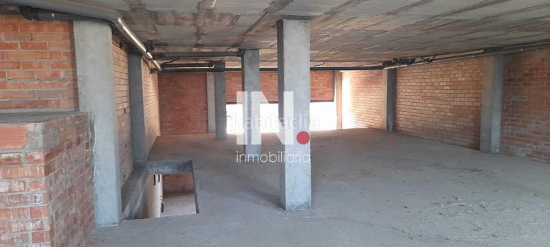 Foto 6a18e1b8-5a32-4160-9f37-6d2aa6035466. Local comercial a Rosselló