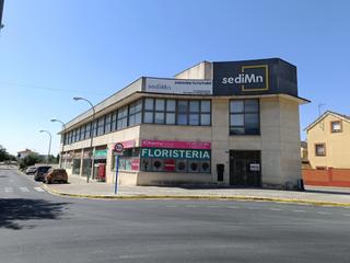 Location Bureau à Calle canarias 1. ¡gran oficina en alquiler en mairena del aljarafe!