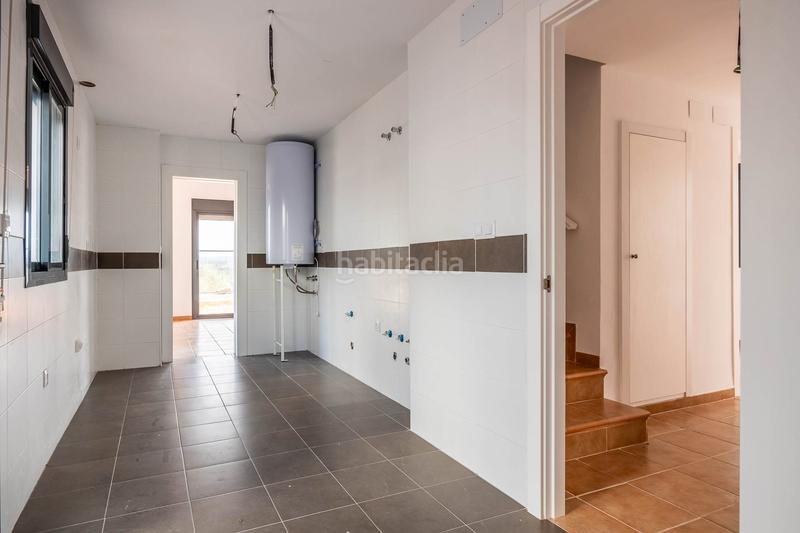 Foto e757ac71-64a8-40e5-8ae5-ba991df5f162. Chalet en calle majuelo 14 maravilloso chalet independiente en Las Pajanosas en Guillena