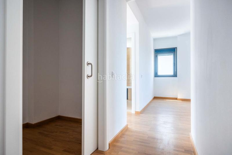 Foto 1e7a75a6-d7dd-49fd-be73-b66bbd54d074. Chalet en calle majuelo 22 ¡majestuoso chalet independiente en pajanosas! en Guillena