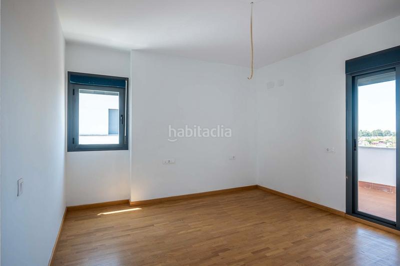 Foto 2bb77e61-8ea7-4b70-a962-d403daa86cd3. Chalet en calle majuelo 22 ¡majestuoso chalet independiente en pajanosas! en Guillena