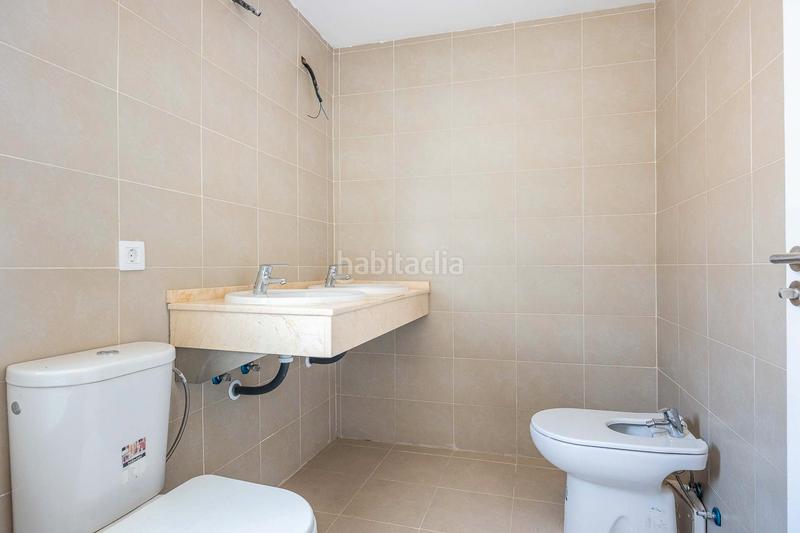 Foto 5b20006d-739d-42f7-9389-59dc8ef8d956. Chalet en calle majuelo 22 ¡majestuoso chalet independiente en pajanosas! en Guillena