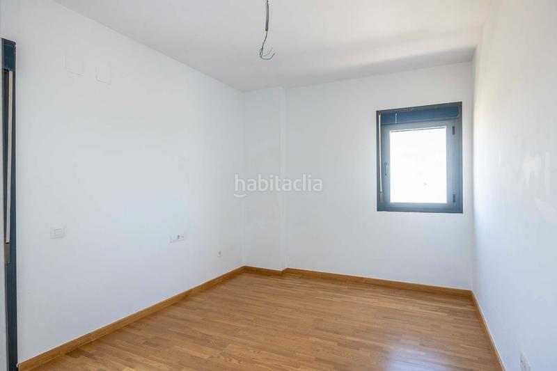 Foto b7c2dc5f-a5ac-4af5-8d3c-8e5e94748bc6. Chalet en calle majuelo 22 ¡majestuoso chalet independiente en pajanosas! en Guillena