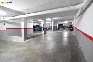 Alquiler Parking coche en Santa Bárbara. Oportunidad  garaje en paseo de la rosa, próximo al ave 50!!