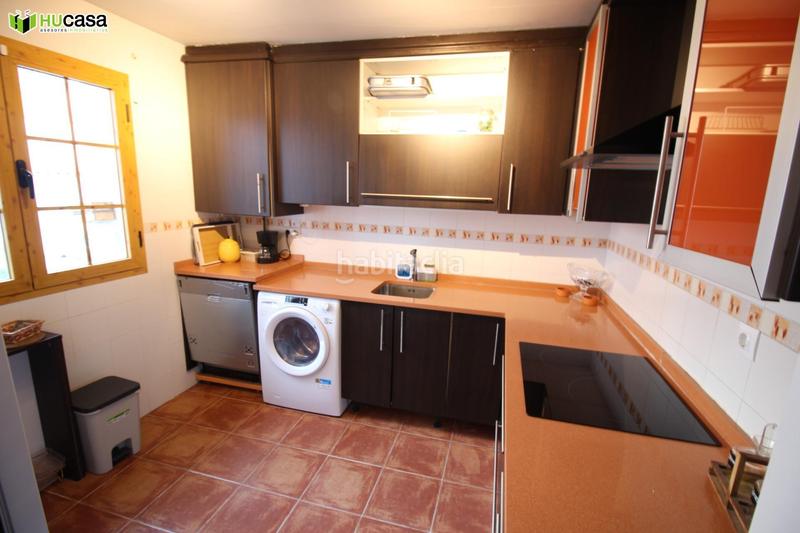 Foto c65ffb58-2219-4f8a-8b31-6f90b906ac89. Casa a schiera con riscaldamento parcheggio in Azucaica Toledo