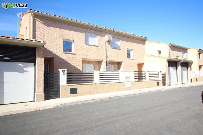 Foto 0848b18b-f2be-40ca-b00f-346cd687570b. Casa adossada amb calefacció aparcament a Polán