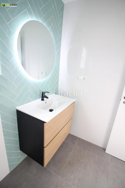 Foto 5a17b715-4a46-4499-8b2a-f79c7ef225bf. Casa adossada amb calefacció aparcament a Polán