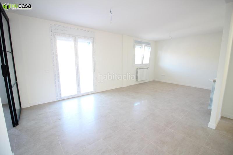 Foto 82cee961-08c0-419a-8543-83ffc83fd400. Casa adossada amb calefacció aparcament a Polán