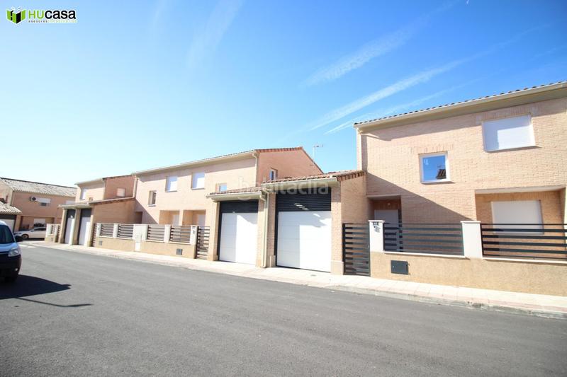 Foto 9beae845-46f9-486b-9d16-bf28003a494e. Casa adossada amb calefacció aparcament a Polán