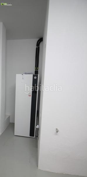 Foto c50aaa33-d0f8-48c1-a20f-9802cb71e963. Casa adossada amb calefacció aparcament a Polán