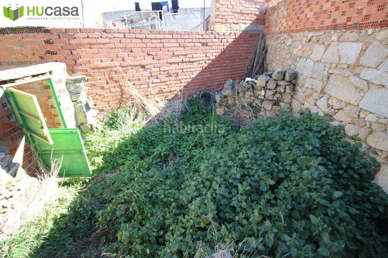 Foto 15c95168-2b95-4604-9b96-5f66f6fd97c1. Casa oportunidad!! 2 casas en patio compartido, infinitas posibilidades 50.000!! en Menasalbas