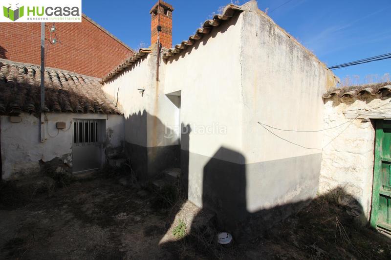 Foto 698cc752-0611-4b0b-a969-0d991b3b564e. Casa oportunidad!! 2 casas en patio compartido, infinitas posibilidades 50.000!! en Menasalbas