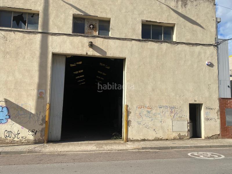 Foto 120f7f82-730f-42b1-8a27-23145756fff3. Nave industrial en venta nave industrial a reformar 900 m 500 m altillos en barbera del valles en Barberà del Vallès