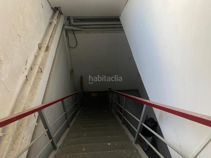 Foto 80125e51-cd40-46bd-8c15-ff2848810fd9. Nave industrial en venta nave industrial a reformar 900 m 500 m altillos en barbera del valles en Barberà del Vallès