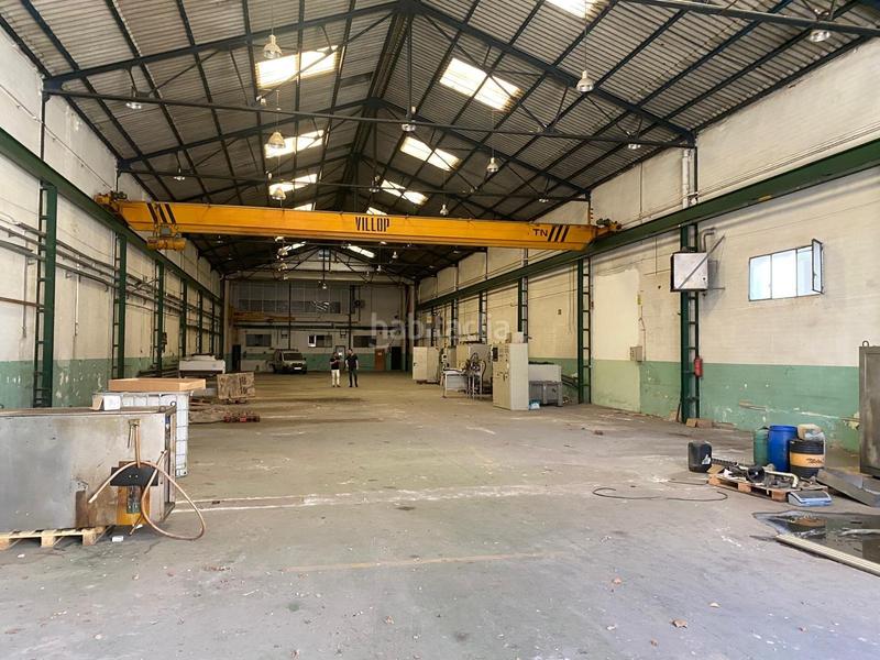 Foto ec3c6832-c466-4938-973f-86a42ed7c206. Nave industrial en venta nave industrial a reformar 900 m 500 m altillos en barbera del valles en Barberà del Vallès