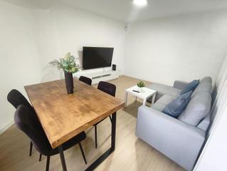 Pis  Carrer pere pelegri de. Piso reformado en can serra con amplio saln y vistas despejadas