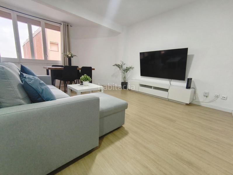 Foto 9b502d35-53ca-41d8-91d8-10e0eb206e0c. Pis a Can Serra Hospitalet de Llobregat (L´)