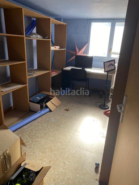 Foto ea9d2edd-cd9e-4acc-ba49-19bbb113cf7e. Lloguer local comercial a Centre Sabadell