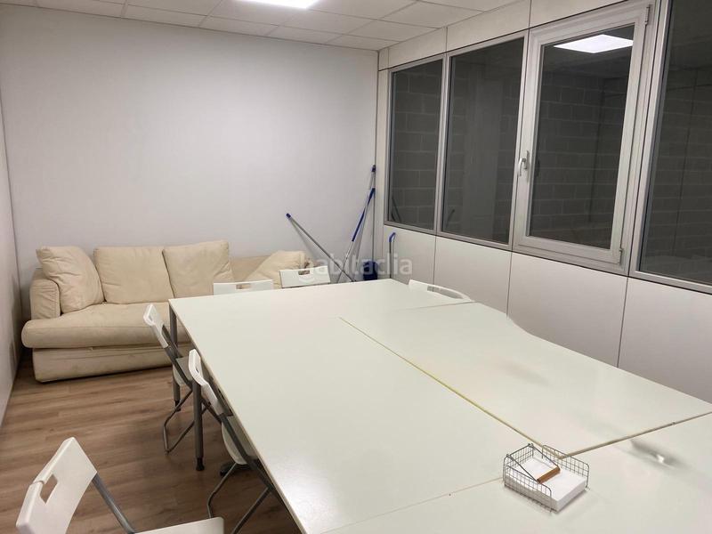 Foto 30be59f6-3c54-46bb-8e28-ac182e12e8c8. Capannone industriale in Zona Industrial Barberà del Vallès