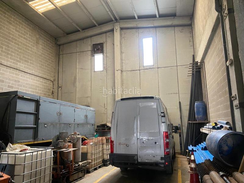 Foto de80420e-b76e-425b-92df-43d1917d9830. Capannone industriale in Zona Industrial Barberà del Vallès