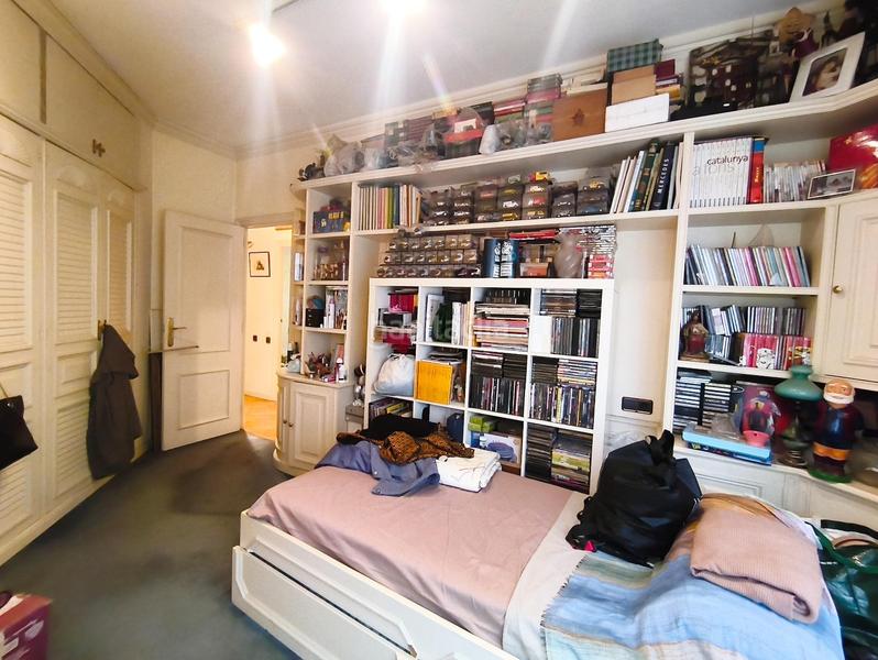 Foto 51776f2e-6ea7-4435-ab71-a36b7932edd4. Flat with parking in L´Antiga Esquerra de l´Eixample Barcelona